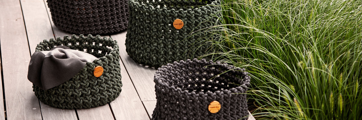 Pots de fleurs Cane-line