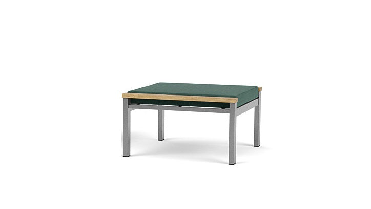 Barlow Tyrie Equinox Occasional Footstool Hocker Ottomane aus gebürstetem Edelstahl und Teakholz mit Kissen