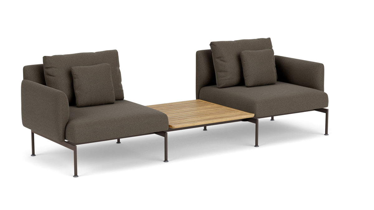 Barlow Tyrie Layout Deep Seating Companion Set - with Low Arms (two 1LYMB1 with low arms et bridging table 2LYB08) - avec coussins Armature Forge Grey Dark Taupe 10059