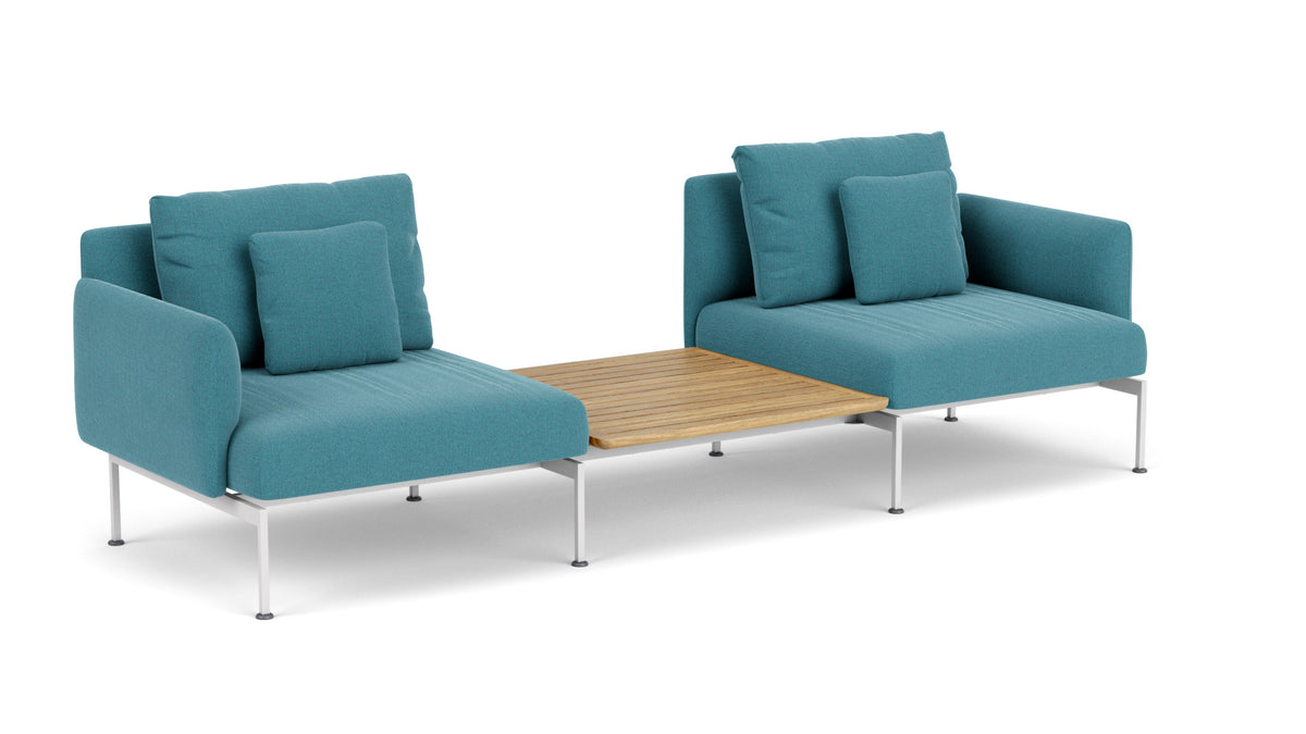 Barlow Tyrie Layout Deep Seating Companion Set - with Low Arms (two 1LYMB1 with low arms et bridging table 2LYB08) - avec coussins Armature Arctic White Adriatic Blue 3941