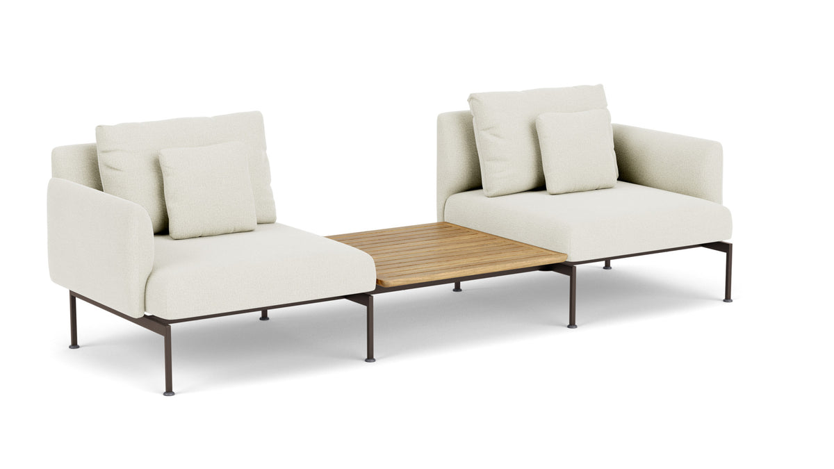 Barlow Tyrie Layout Deep Seating Companion Set - with Low Arms (two 1LYMB1 with low arms et bridging table 2LYB08) - avec coussins Armature Forge Grey Marble 3966