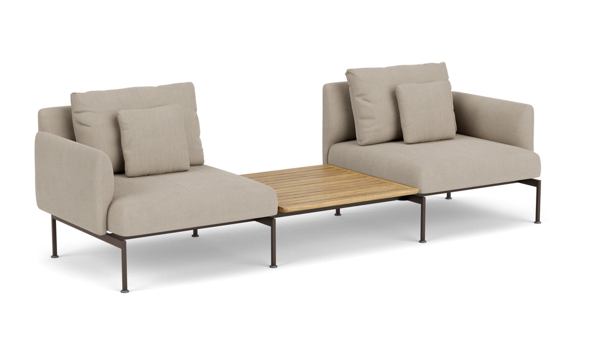 Barlow Tyrie Layout Deep Seating Companion Set - with Low Arms (two 1LYMB1 with low arms et bridging table 2LYB08) - avec coussins Armature Forge Grey Stone 3988