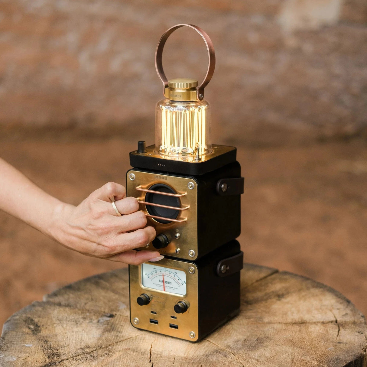 Barebones Block Tower Speaker Haut parleur