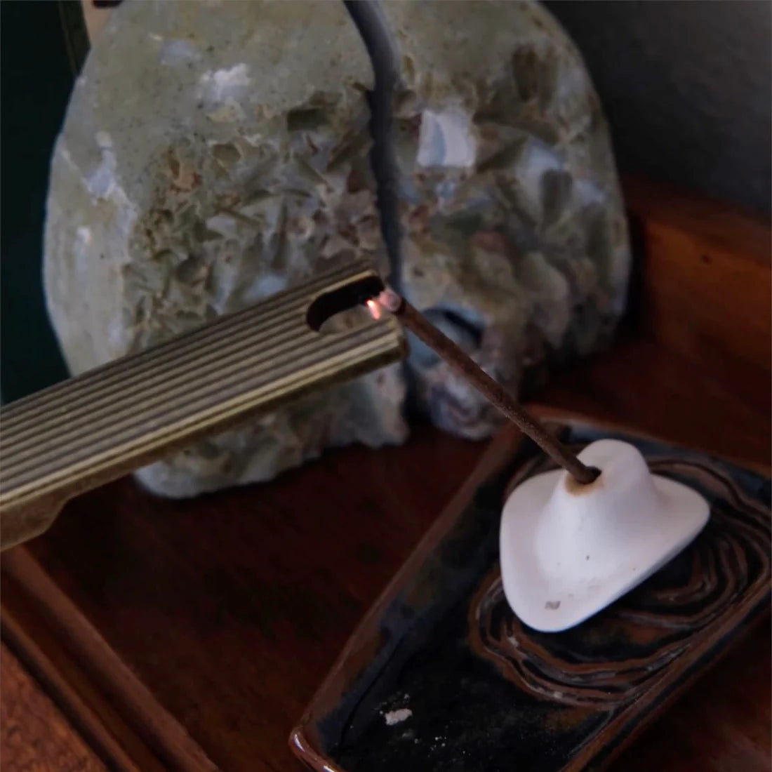 Barebones Briquet à arc pivotant