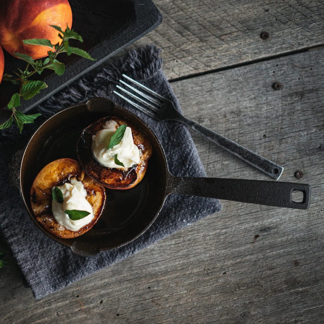 Barebones Flatware Set Ensemble Couverts