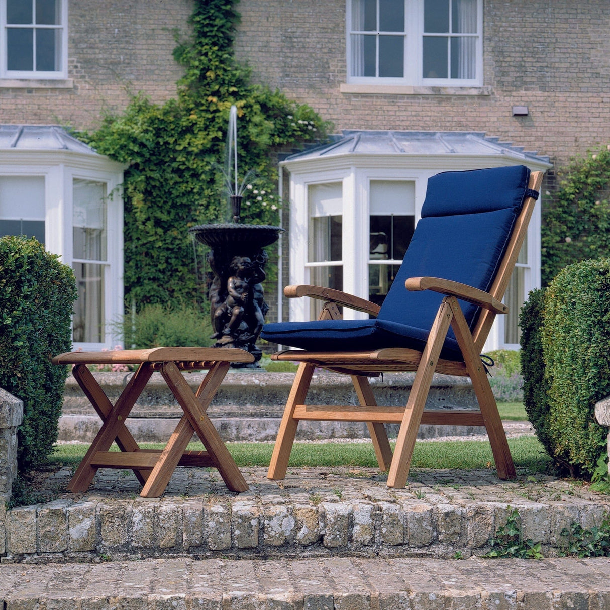 Barlow Tyrie Ascot Repose-pieds / Table basse 43x42cm H:42cm