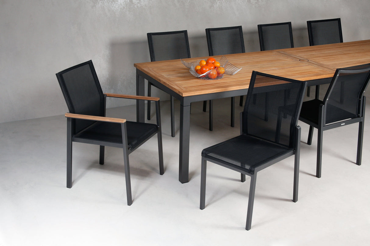 Barlow Tyrie Aura Dining Fauteuil repas accoudoirs teck