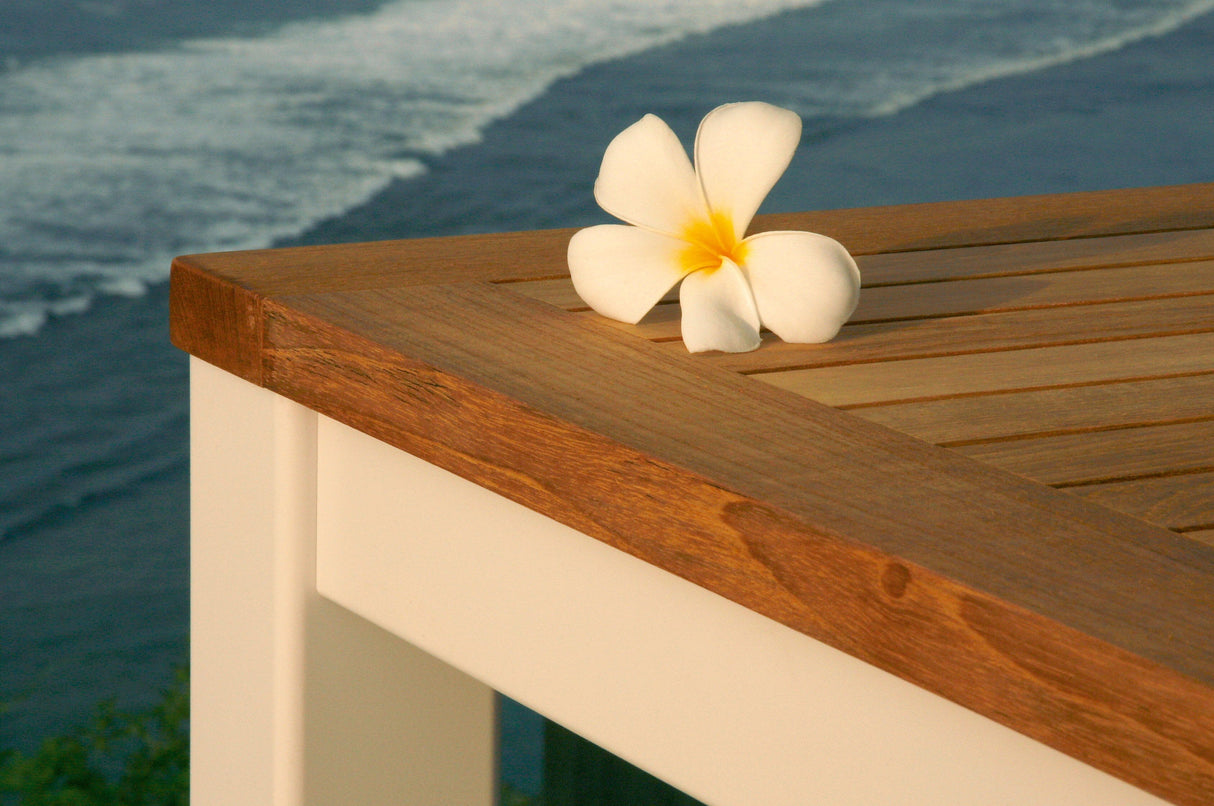 Barlow Tyrie Aura High Dining Table haute de bar 140 (139x71cm) Plateau Teck