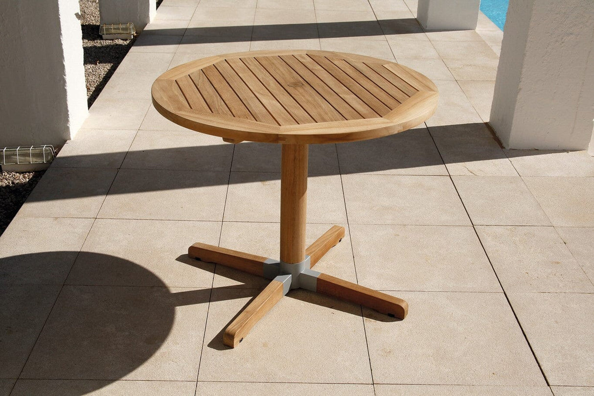 Barlow Tyrie Bermuda Table 90 Pied central (Ø90cm)