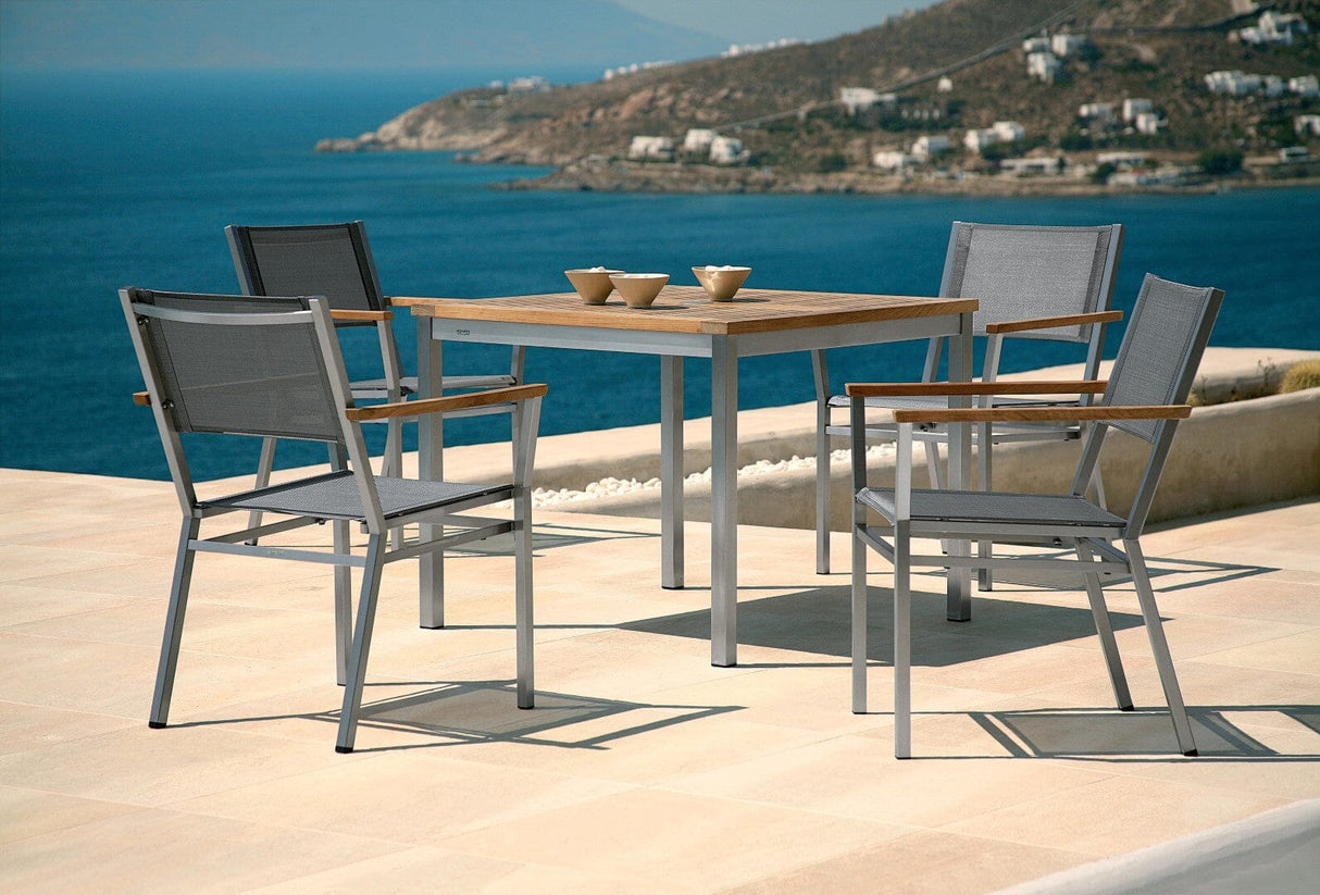 Barlow Tyrie Equinox Dining Table 100 (100x97cm) inox - Plateau teck