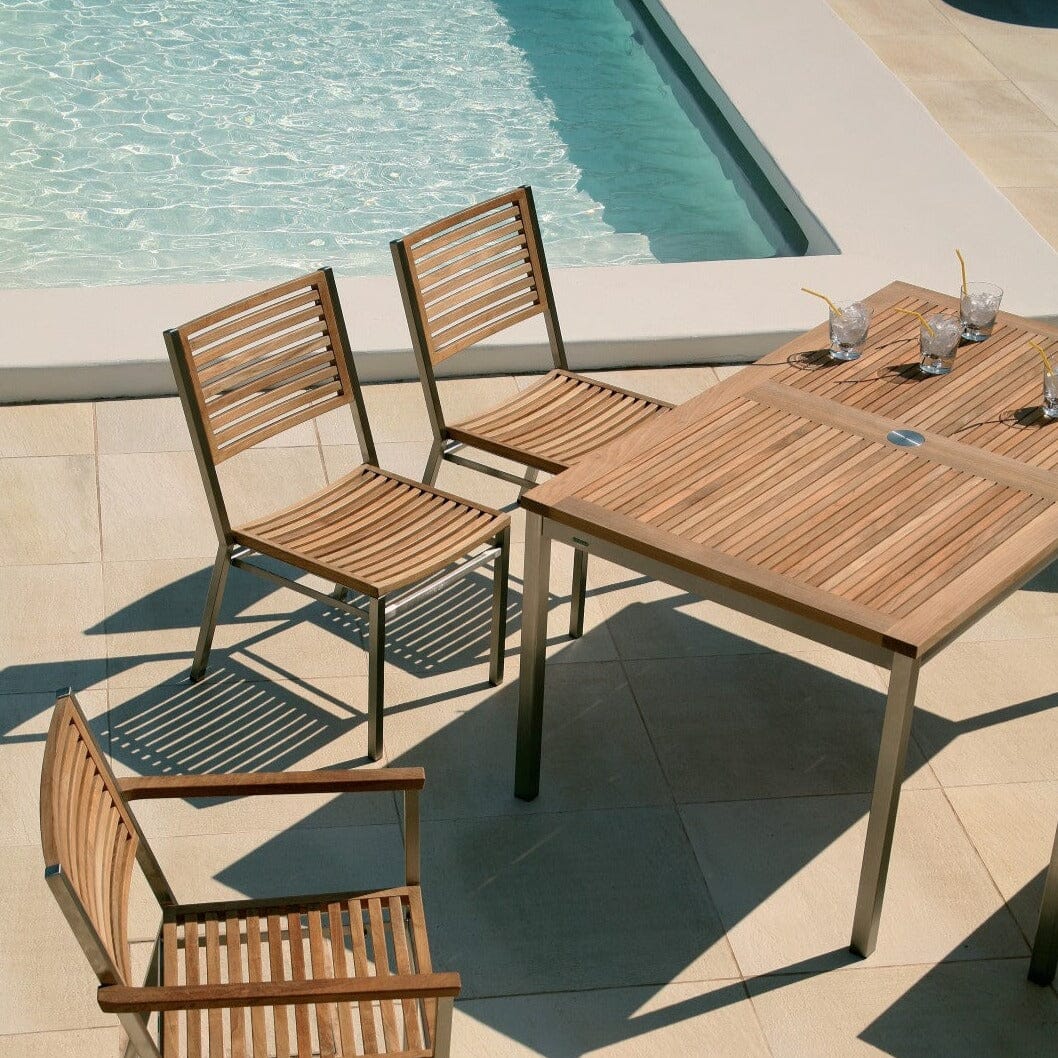 Barlow Tyrie Equinox Dining Table 150 (149x100cm) inox - Plateau teck