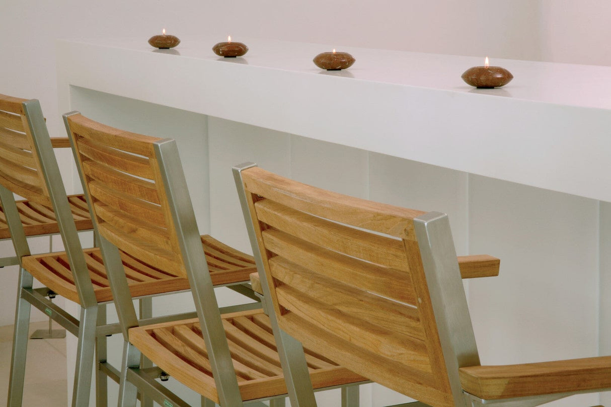 Barlow Tyrie Equinox High Dining Fauteuil haut de bar inox avec assise et dossier en Teck