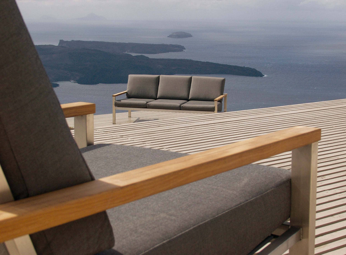 Barlow Tyrie Equinox Occasional Canapé 3 places inox brossé avec coussins