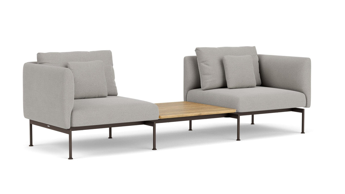 Barlow Tyrie Layout Deep Seating Companion Set - High Arms Layout Companion Set (two 1LYMB1 with high arms et bridging table 2LYB08) - avec coussins Armature Forge Grey Lead Chine 3756V Laminé Waterproof
