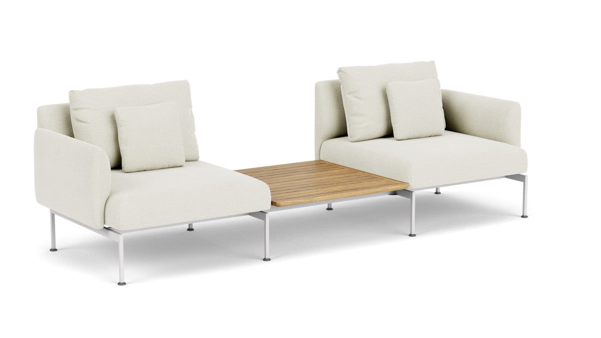 Barlow Tyrie Layout Deep Seating Companion Set - with Low Arms (two 1LYMB1 with low arms et bridging table 2LYB08) - avec coussins Armature Artic White Marble 3966V Laminé Waterproof
