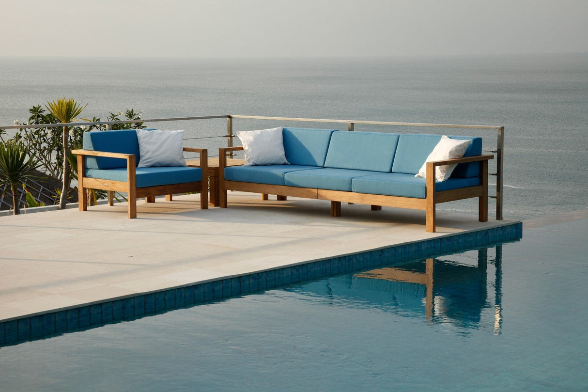 Barlow Tyrie Linear Fauteuil Club lounge avec coussins