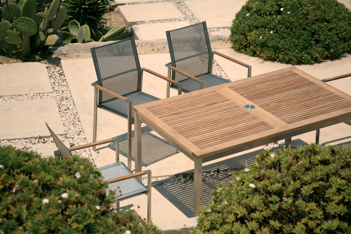 Barlow Tyrie Mercury Dining Fauteuil repas inox brossé Accoudoirs Teck