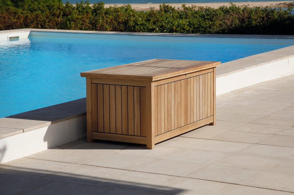 Barlow Tyrie Storage Chest 150 Coffre de rangement 157x84cm H:72cm