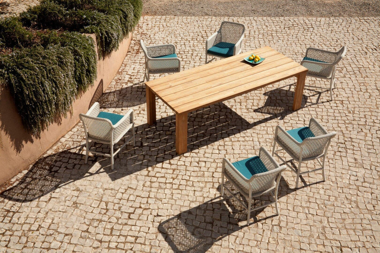 Barlow Tyrie Titan Table 240 (240x99cm) Teck rustique