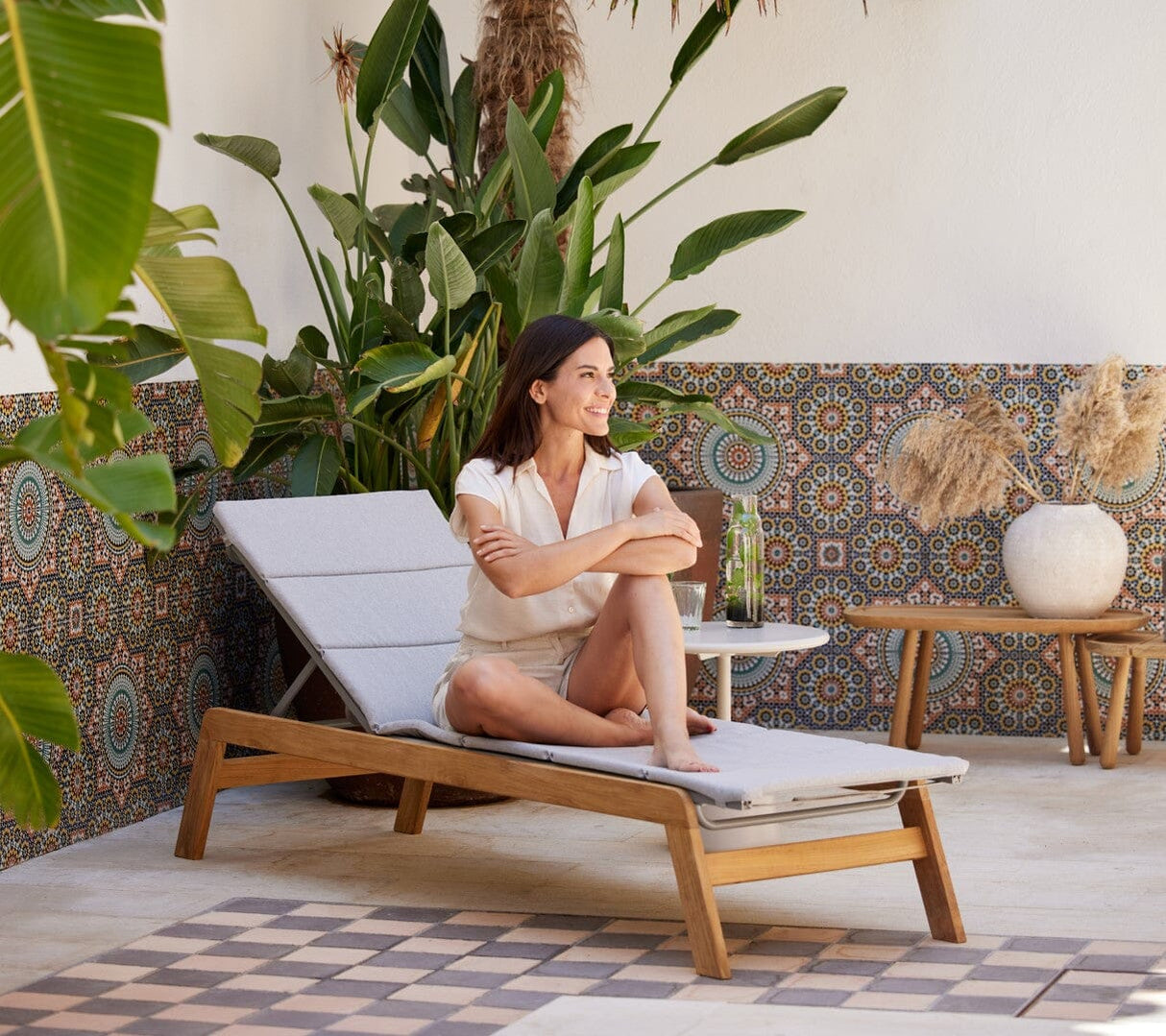 Cane-line Siesta Chaise longue teck, coussin en sus (5519T)