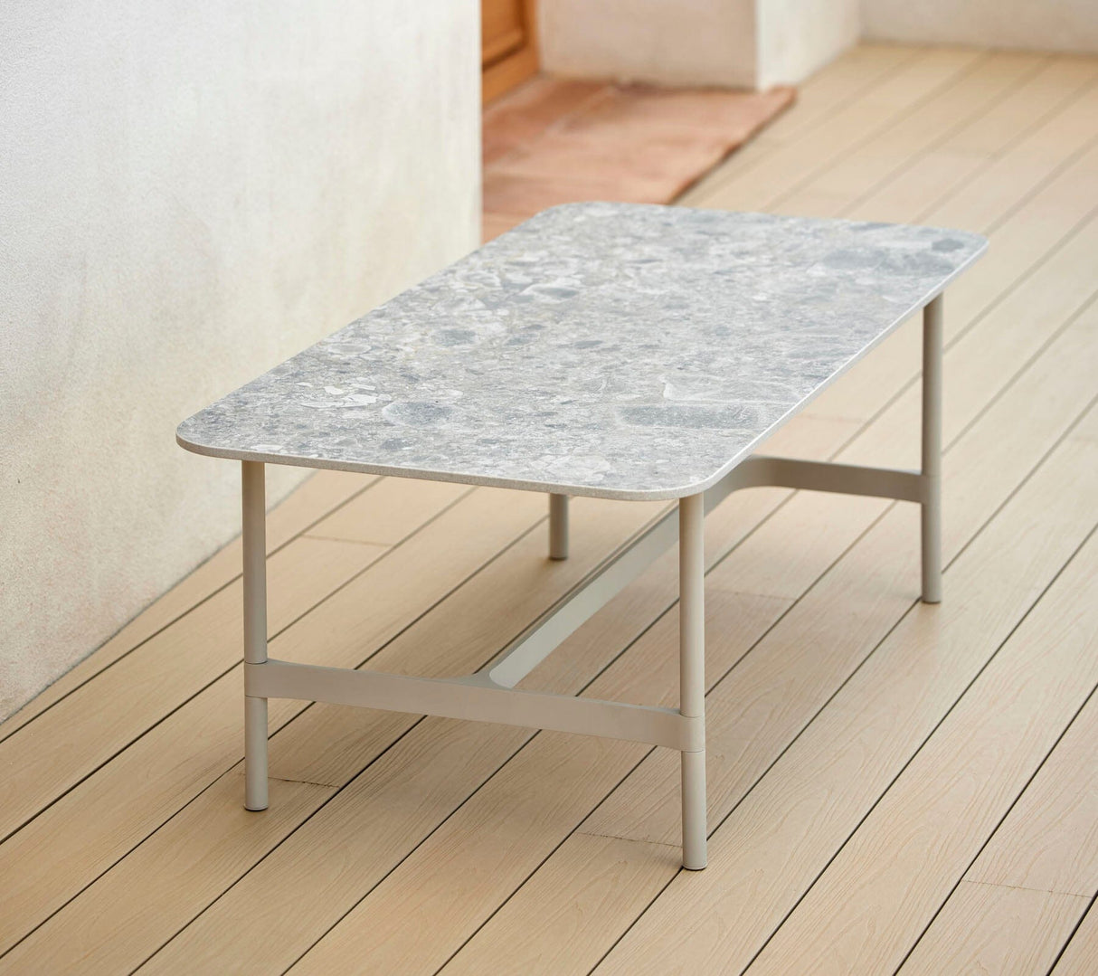 Cane-line Twist Coffee Piètement pour Table basse rectangulaire 120x60cm H:42cm, plateau non inclus (5017)