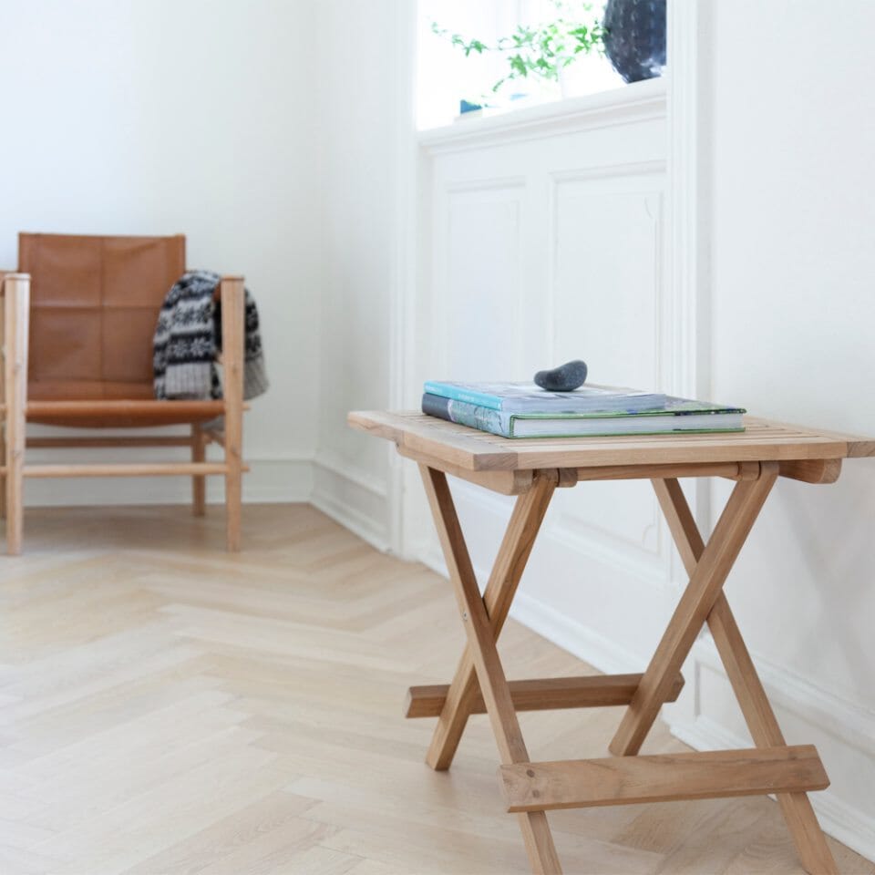 Cinas Classic Table d'appoint 50x50cm H:50cm teck