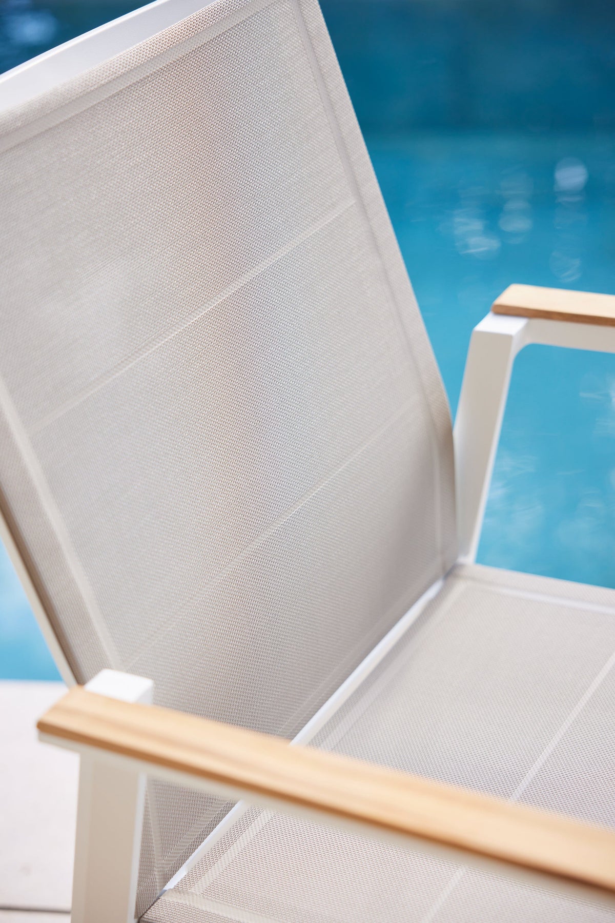 Diphano Selecta Fauteuil repas avec accoudoirs en teck
