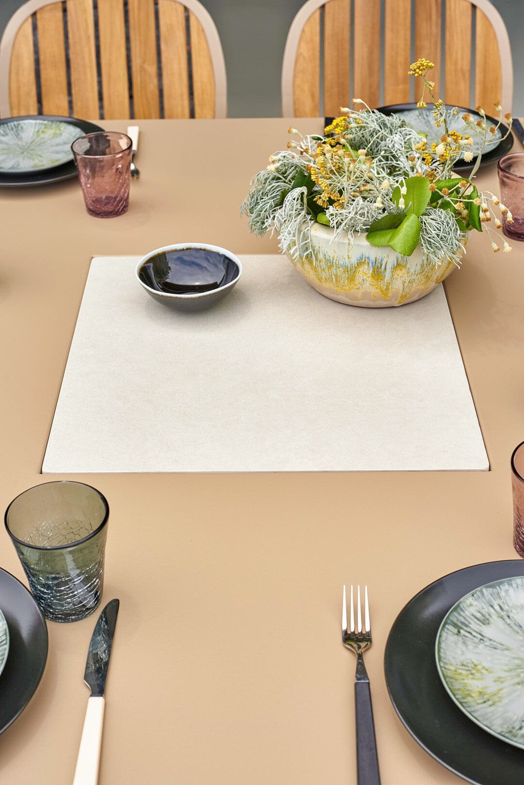 Emu 1041 Quadro Insertion en métal pour Table repas 141x141cm