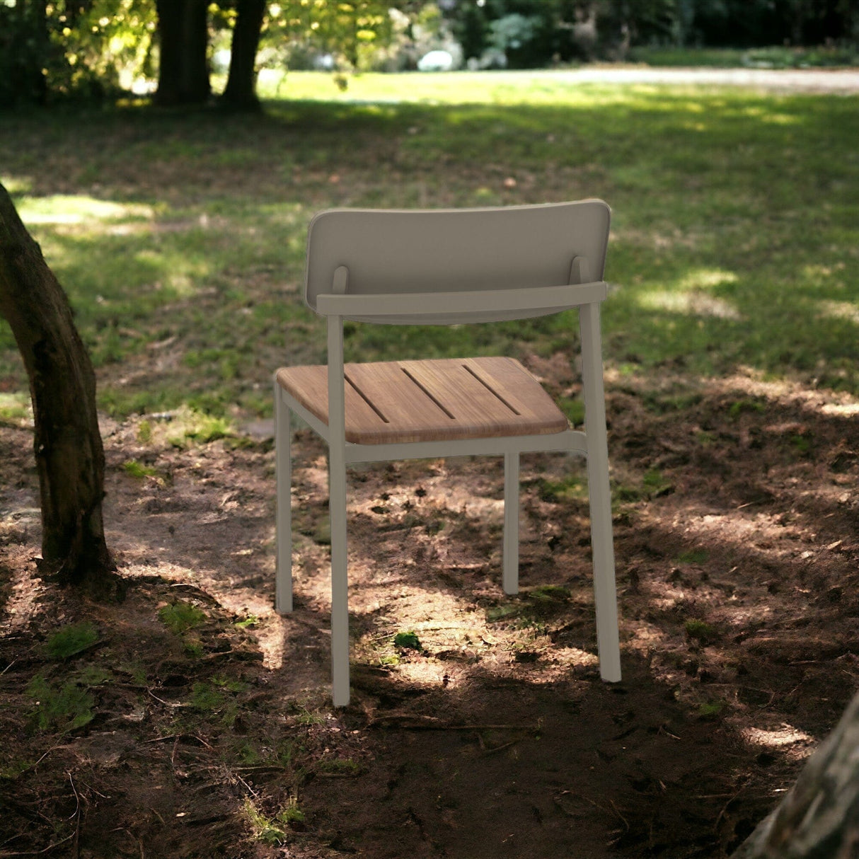 Emu 247 Shine Chaise assise en teck