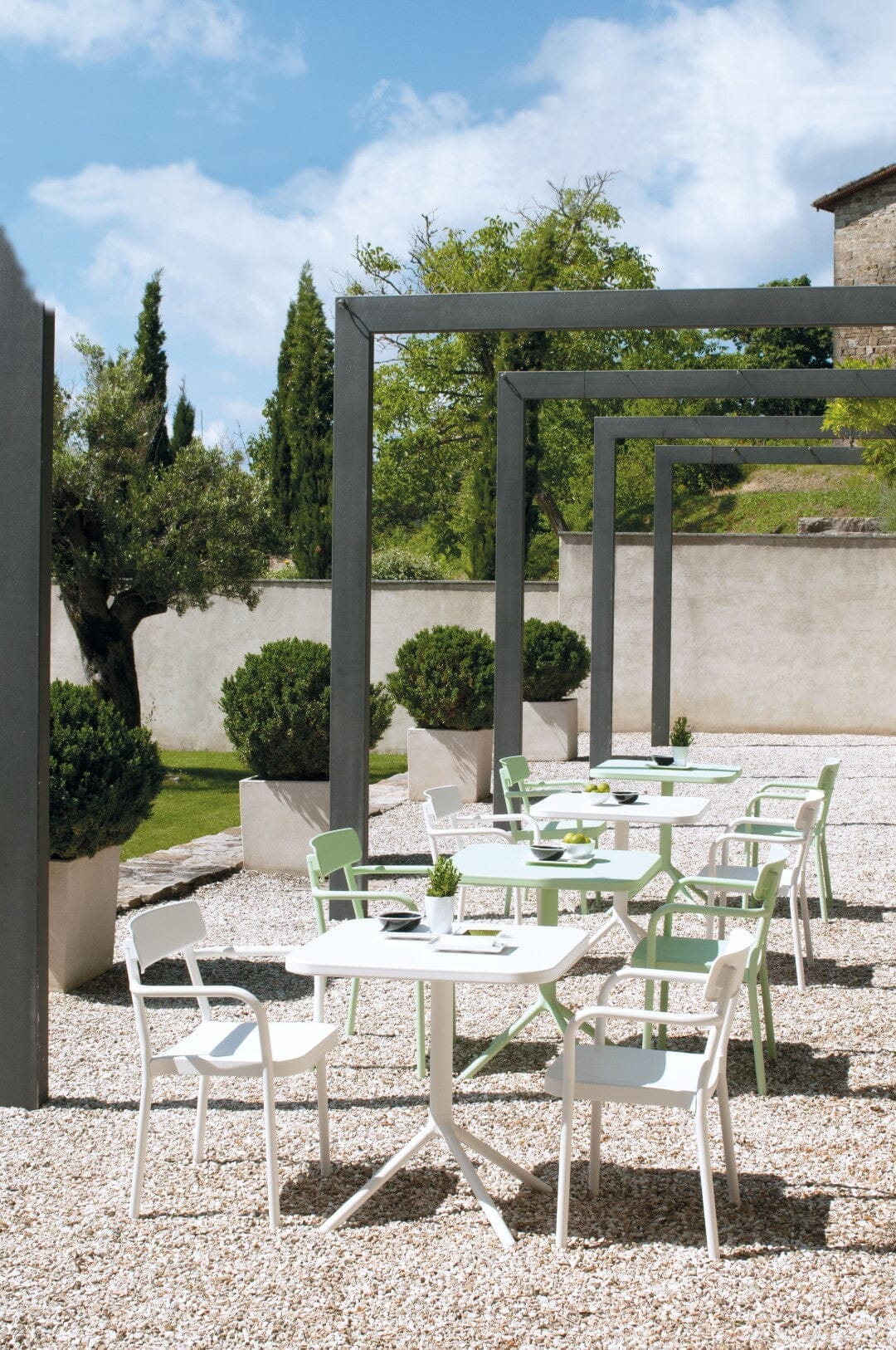 Emu 288 Grace Plateau de table 70x70cm Bords carrés