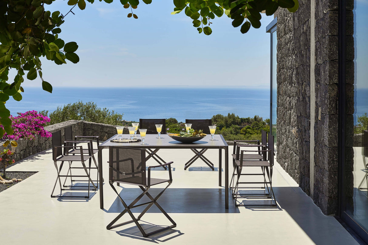 Emu 724 Terramare Table repas 150x150cm