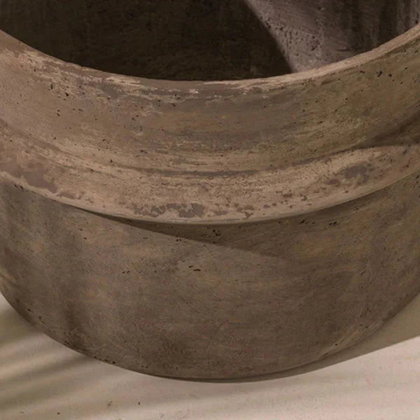 Ethimo Bulbi Jardinière béton Dahlia H:47cm