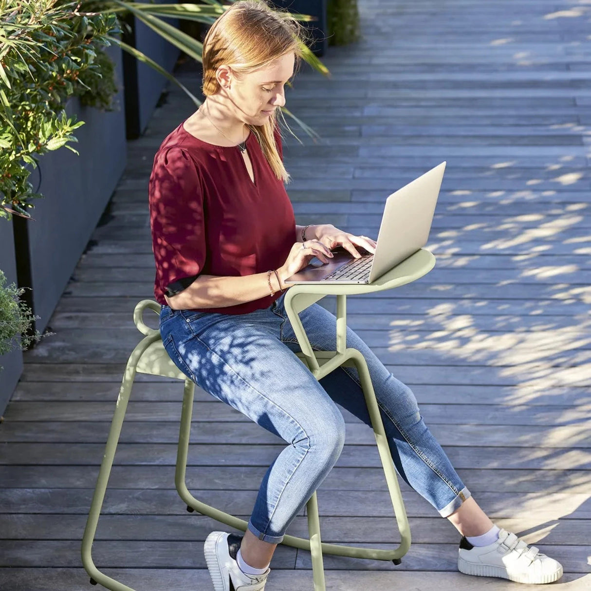 Fermob Adadesk Bureau d'Appoint à Bascule