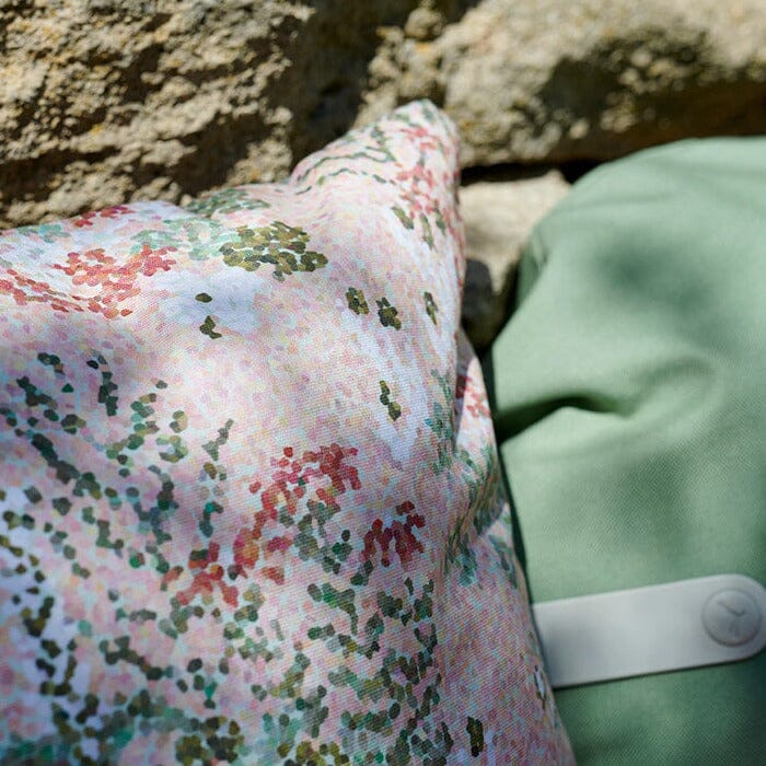 Fermob Bouquet Sauvage Coussin Outdoor Pixels 44 x 44cm