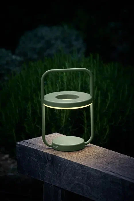 Fermob Ulli Lampe Monochrome H.30