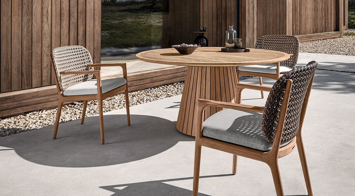 Gloster Whirl Table repas Ø150cm Teck