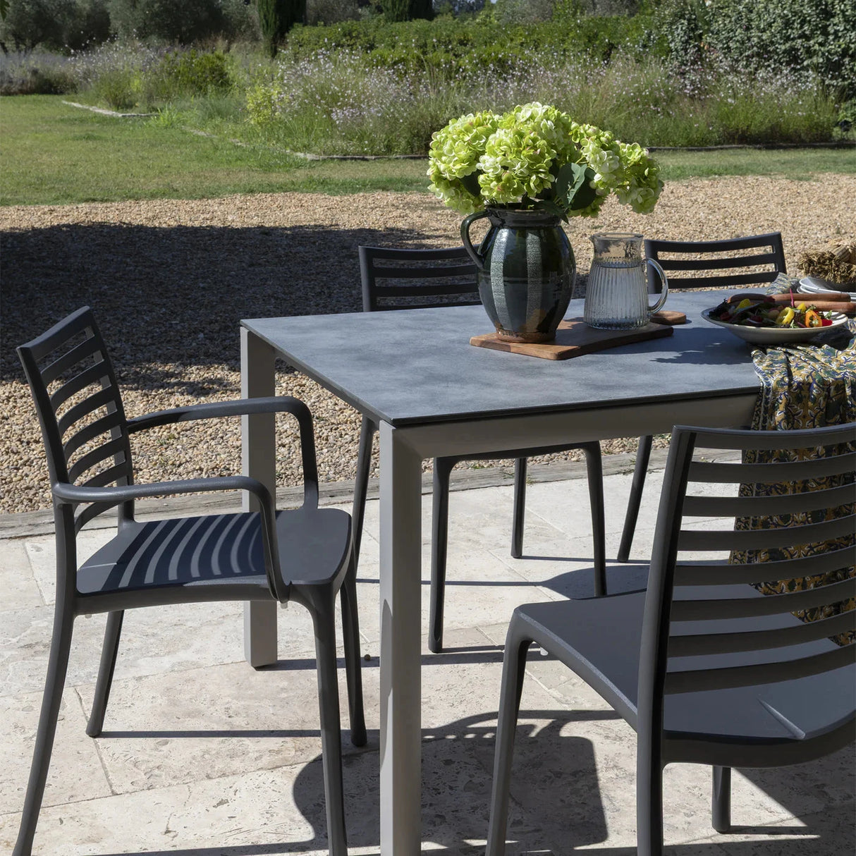 Grosfillex Greggia Table repas 160x95cm