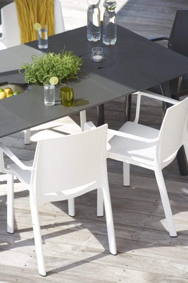 Grosfillex Milton Fauteuil repas empilable