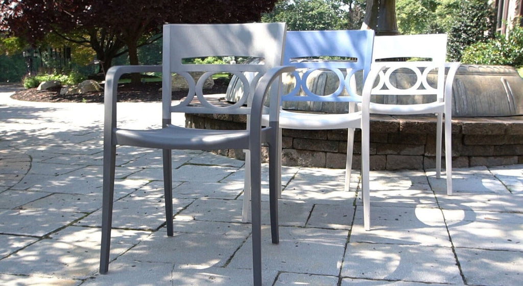 Grosfillex Moon Fauteuil repas empilable – Jardin-Confort SA