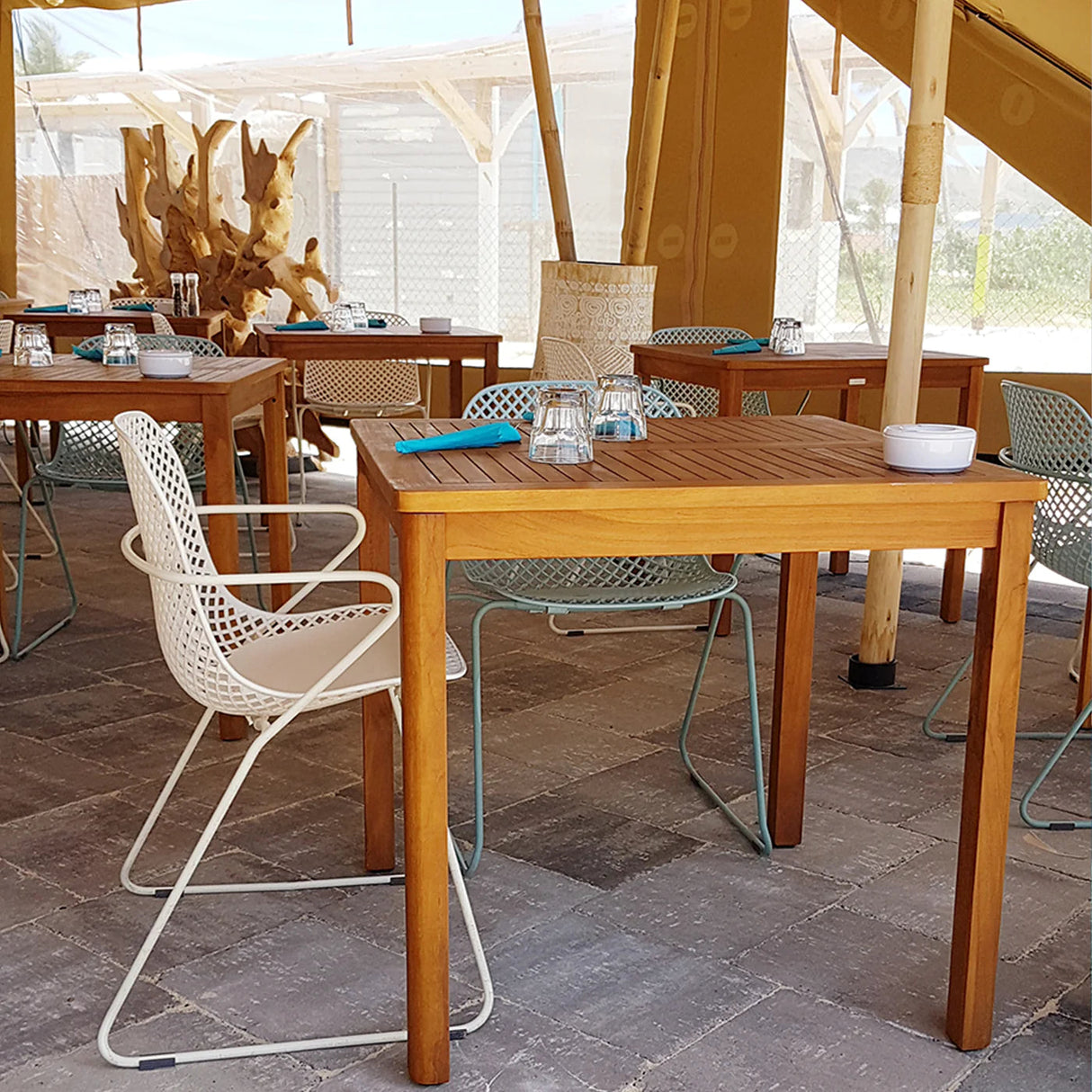 Grosfillex Ramatuelle 73 Fauteuil repas empilable