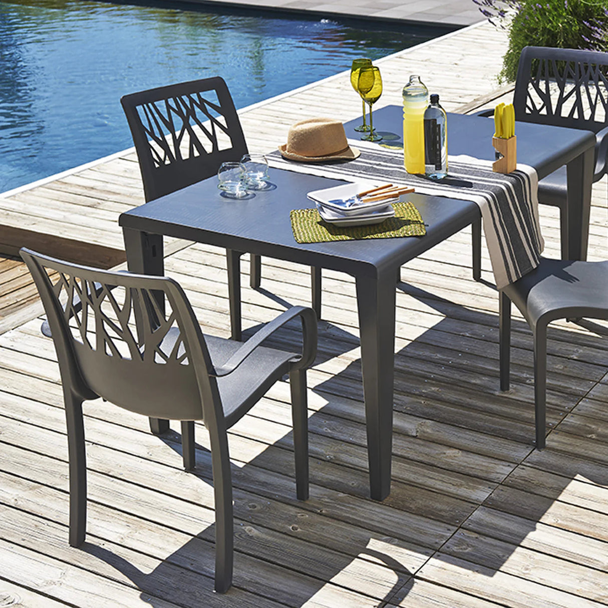 Grosfillex Végétal Fauteuil repas empilable