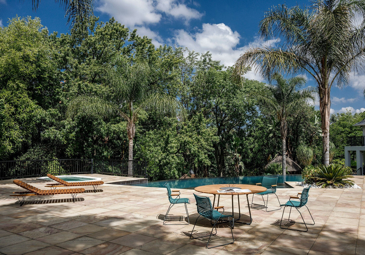 Houe Circle Dining table Ø150