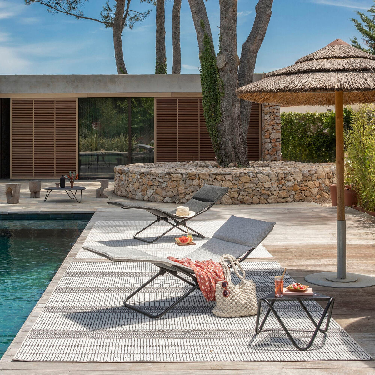 Lafuma Cocoon Table basse plateau HPL ambiance