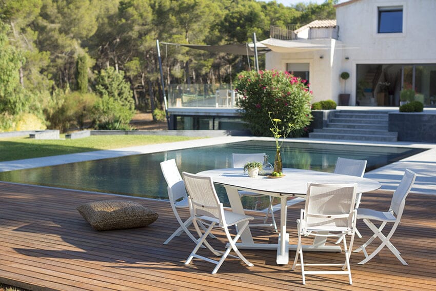 Les Jardins Hegoa Table ronde extensible 146/206x146cm