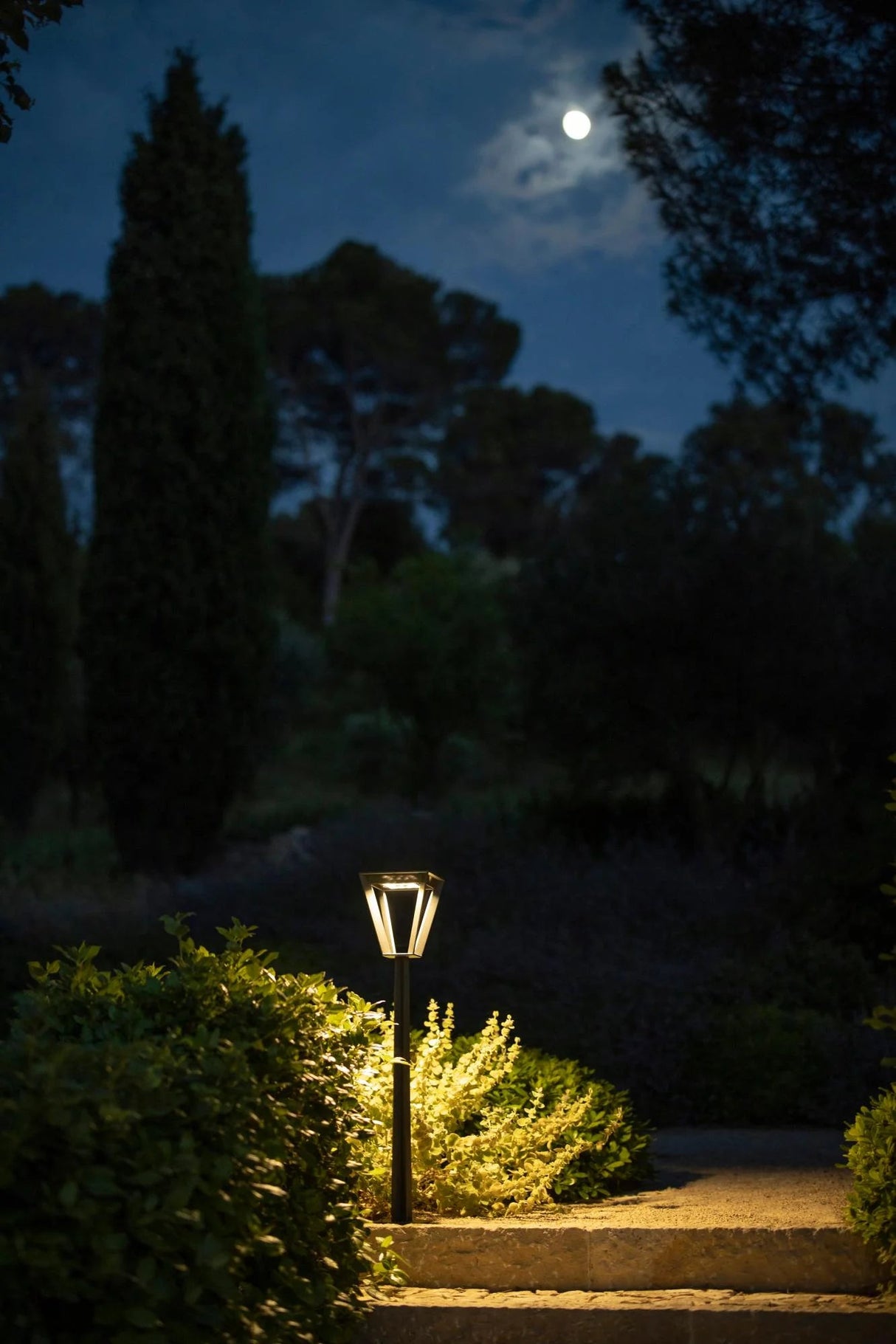 Les Jardins Metro Borne solaire sans fil 500 Lumens