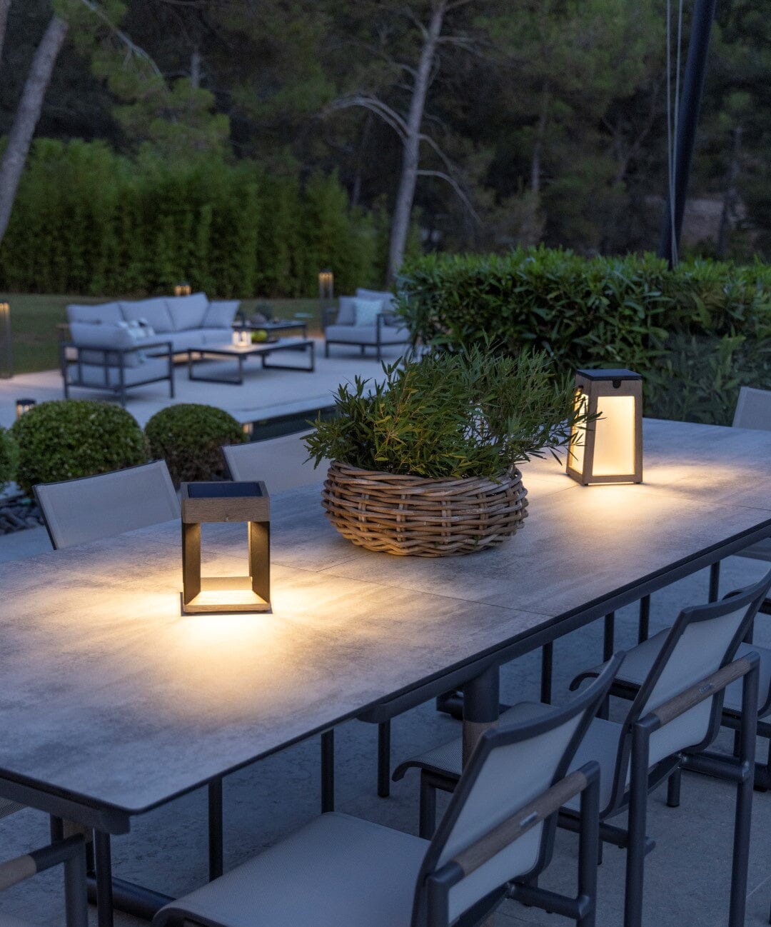 Les Jardins Teckalu Lampe de table solaire 300 Lumens