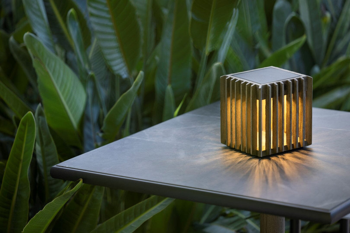 Les Jardins Teckalu Lampe de table Verti solaire 300 Lumens