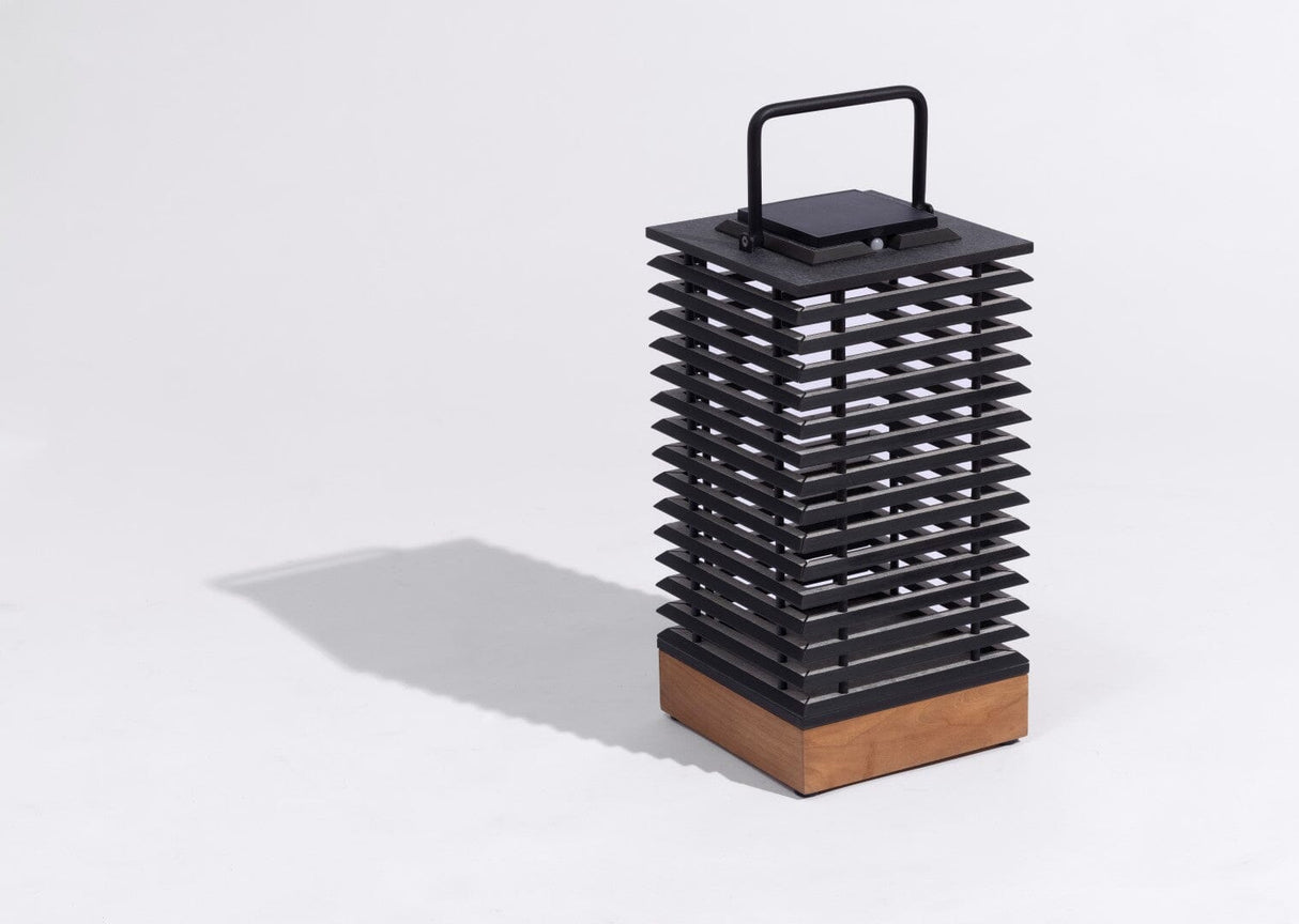 Les Jardins Tekura Lanterne solaire moyen modèle solaire 500 Lumens