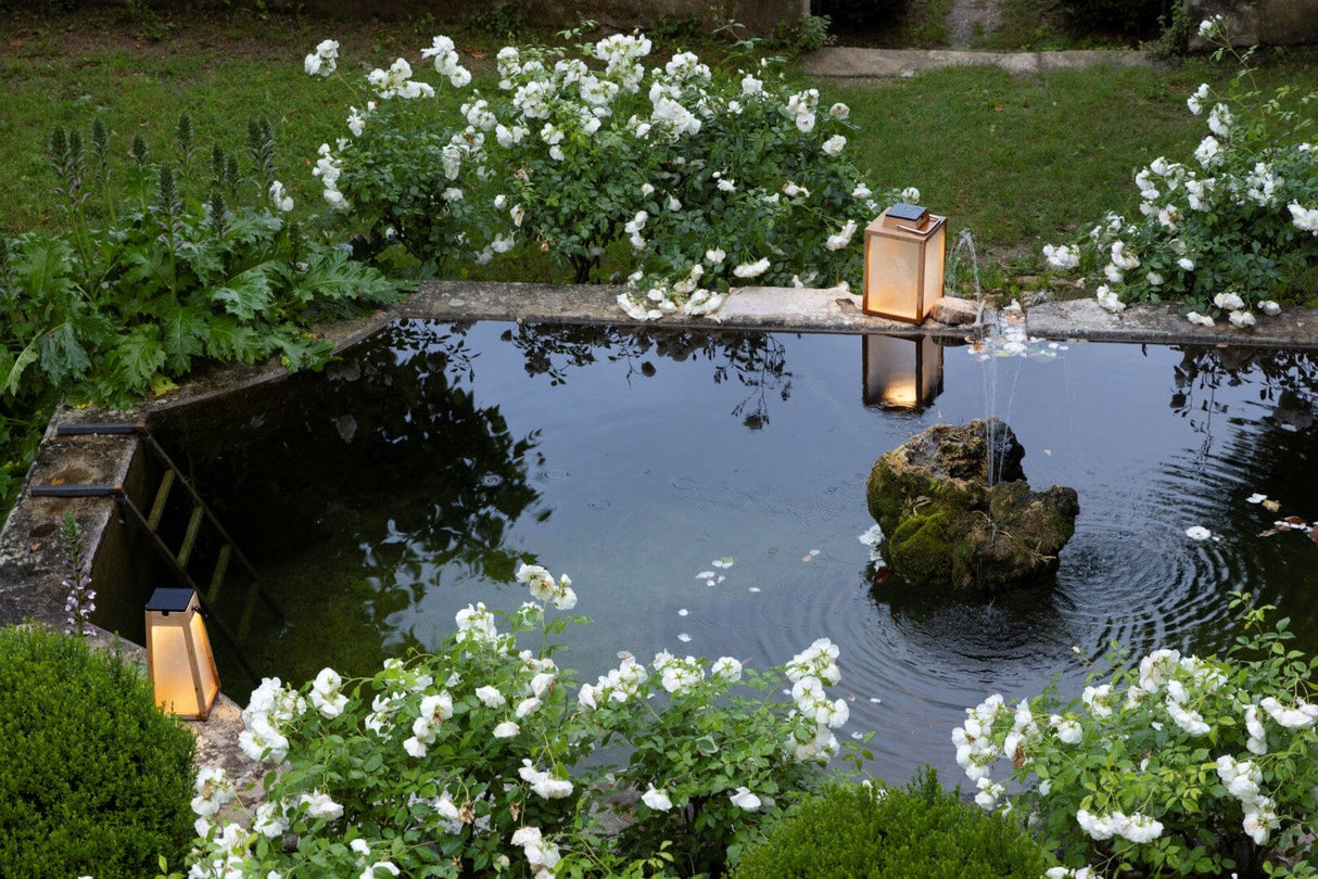 Les Jardins Tradition Lanterne solaire teck petit modèle 300 Lumens