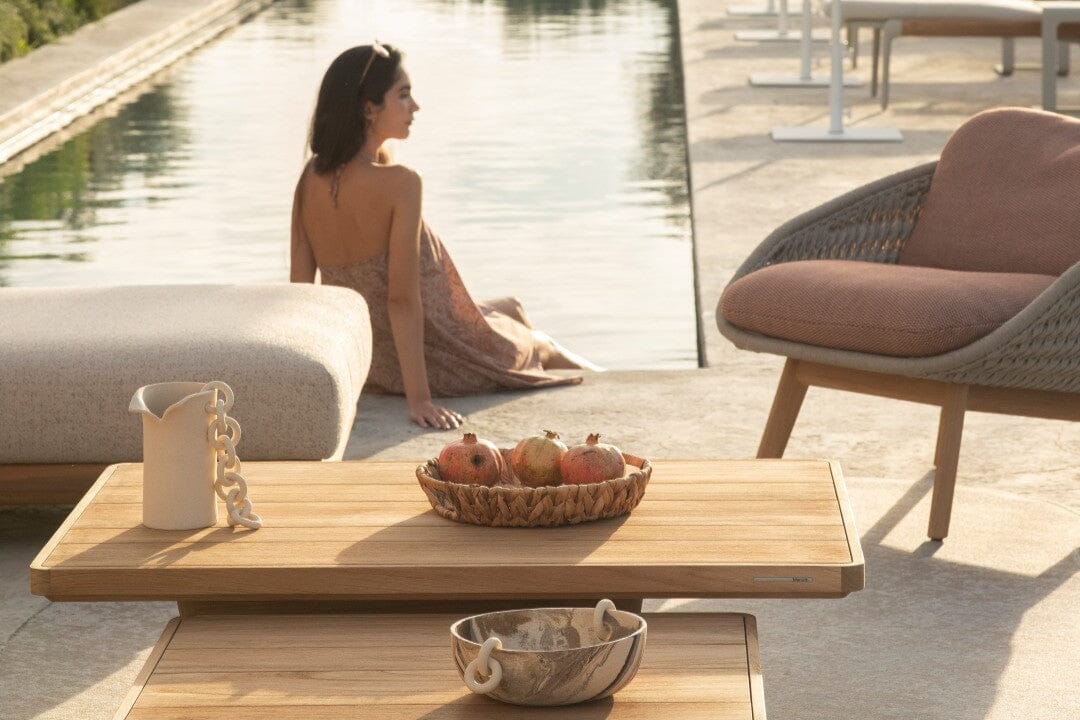 Manutti Cobi Coffee Table 79x79cm h:30cm